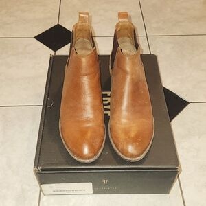 Frye boots size 8.5